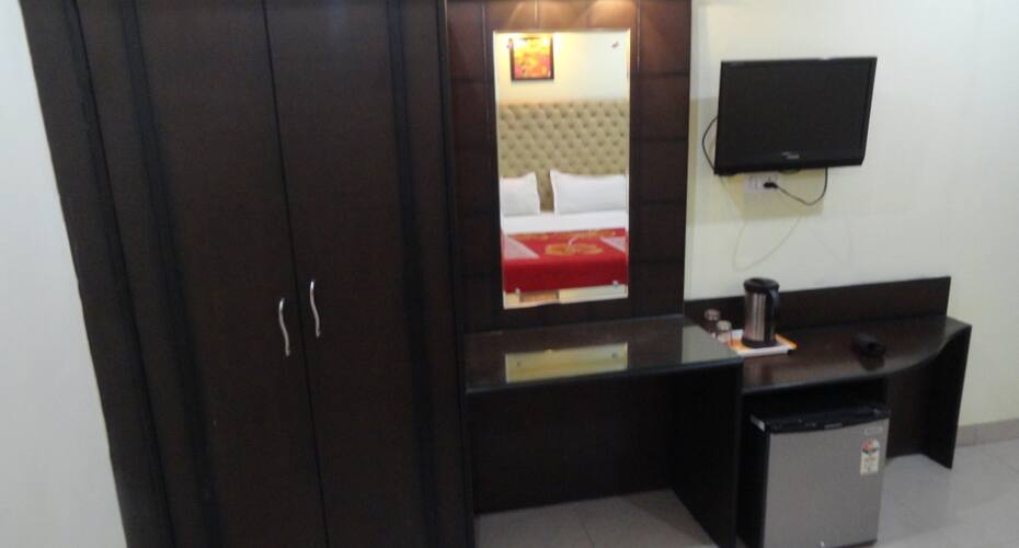Grand Hotel, Haridwar 5